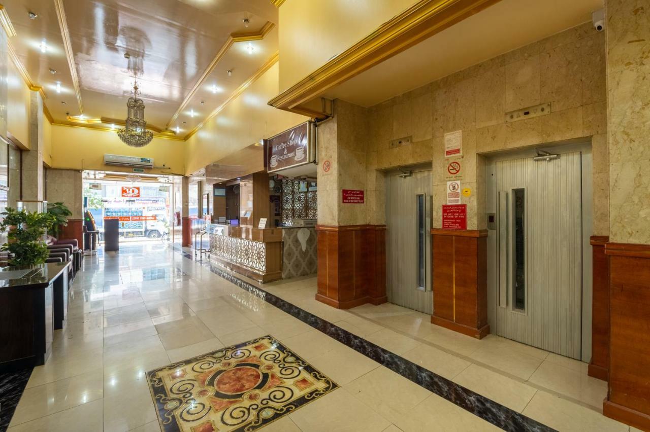 Central Paris Hotel, Baniyas Square Dubaj Exteriér fotografie